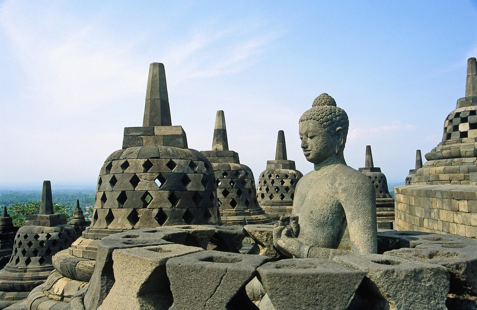 Candi Borobudur: Salah satu peninggalan sejarah agama Buddha